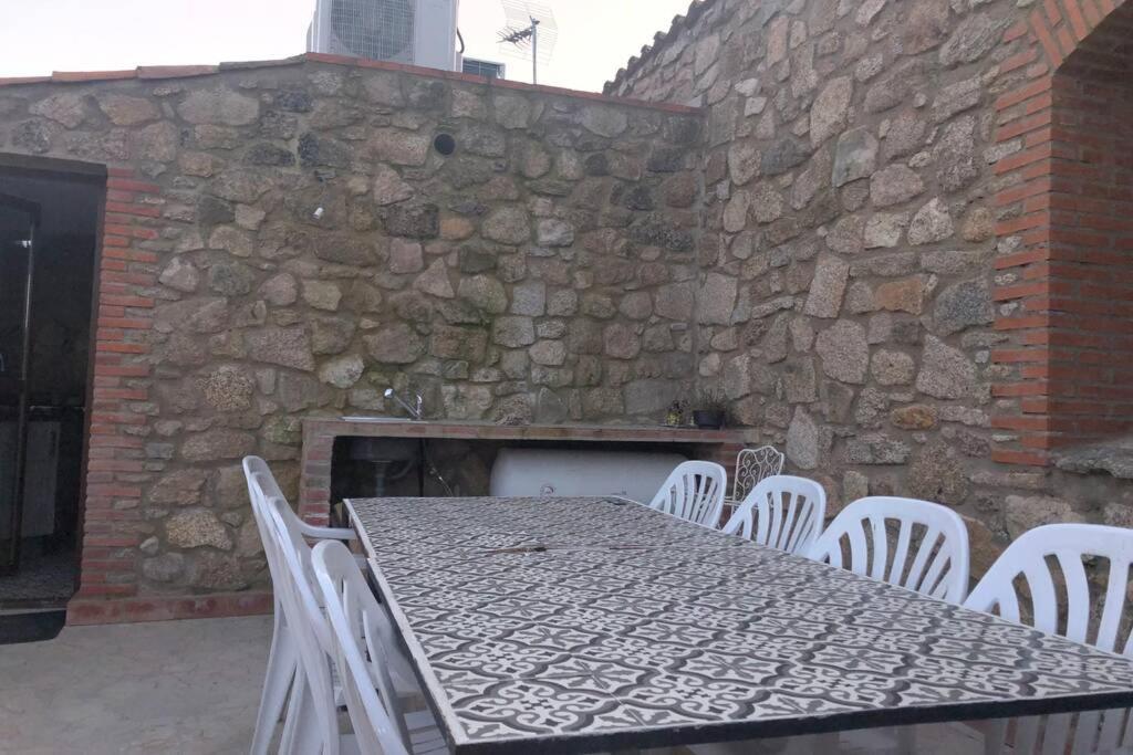 Casa - Apartamento Rural La Tahona Del Abuelo Plasenzuela Екстер'єр фото